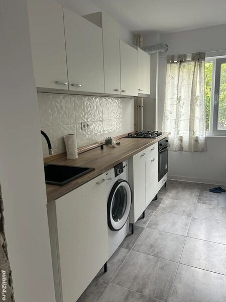 Sos. Alexandria, apartament 3 camere, 117500 Euro.